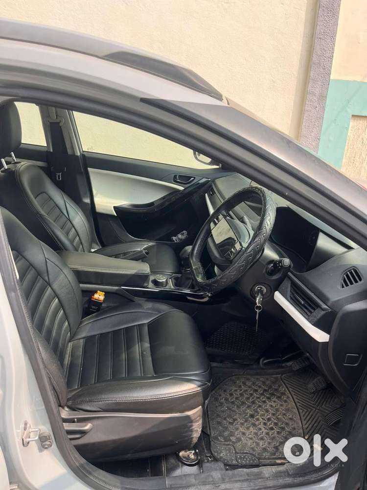Tata Nexon Petrol 2024