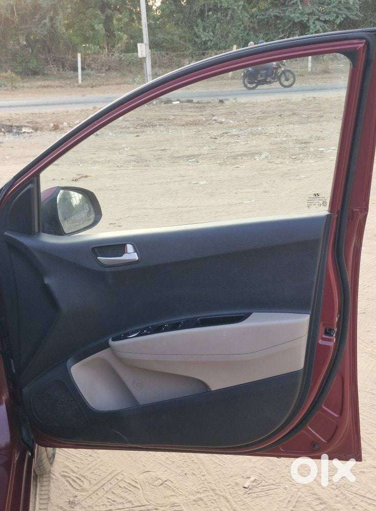 Hyundai Grand I10 Asta Automatic 1.2 Kappa Vtvt, 2015, Petrol