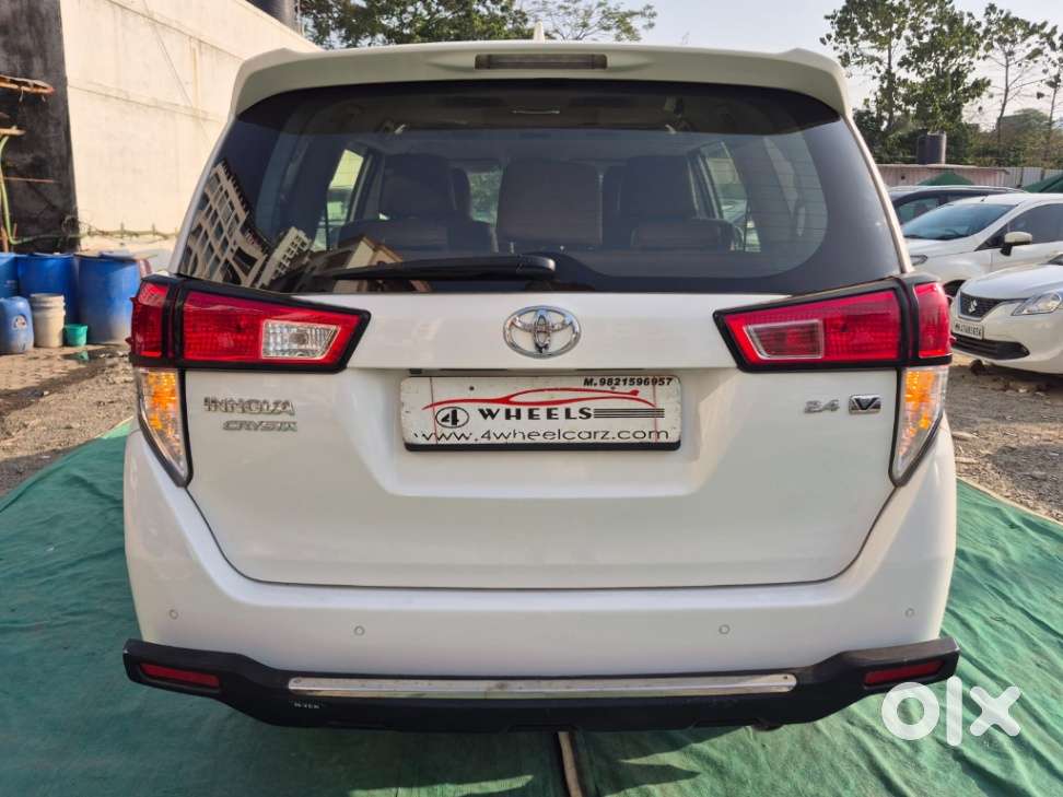 Toyota Innova Crysta