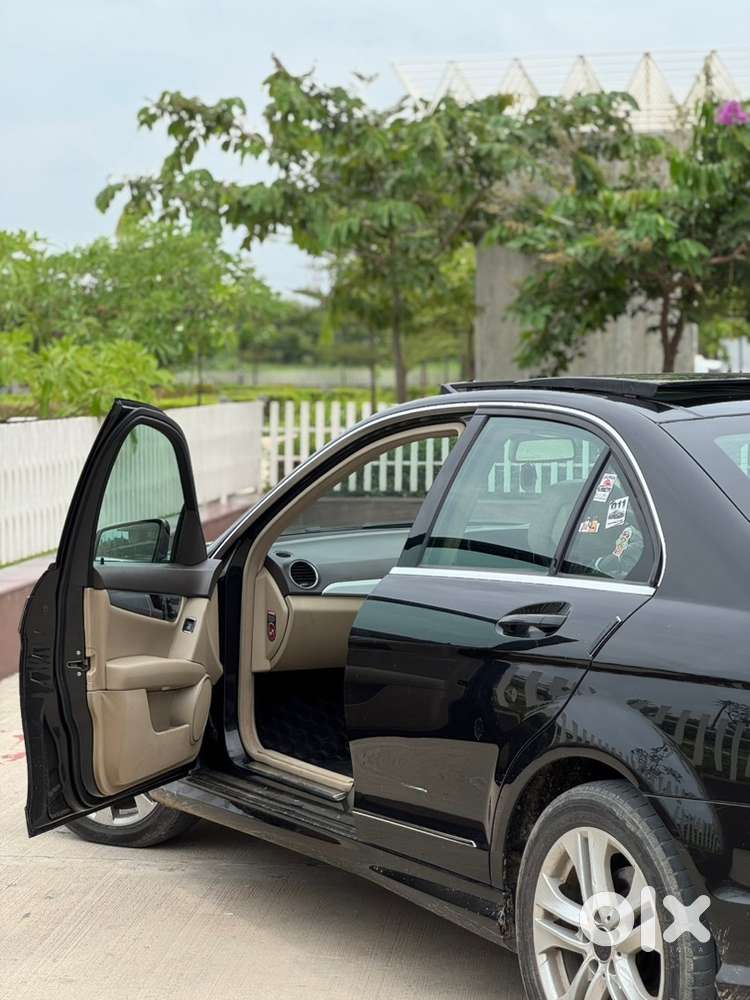 Mercedes-benz C-class 2015