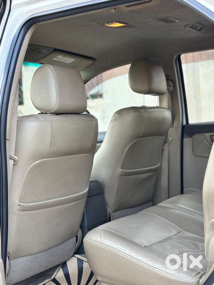 Toyota Fortuner 2011-2016 4x2 Manual, 2013, Diesel