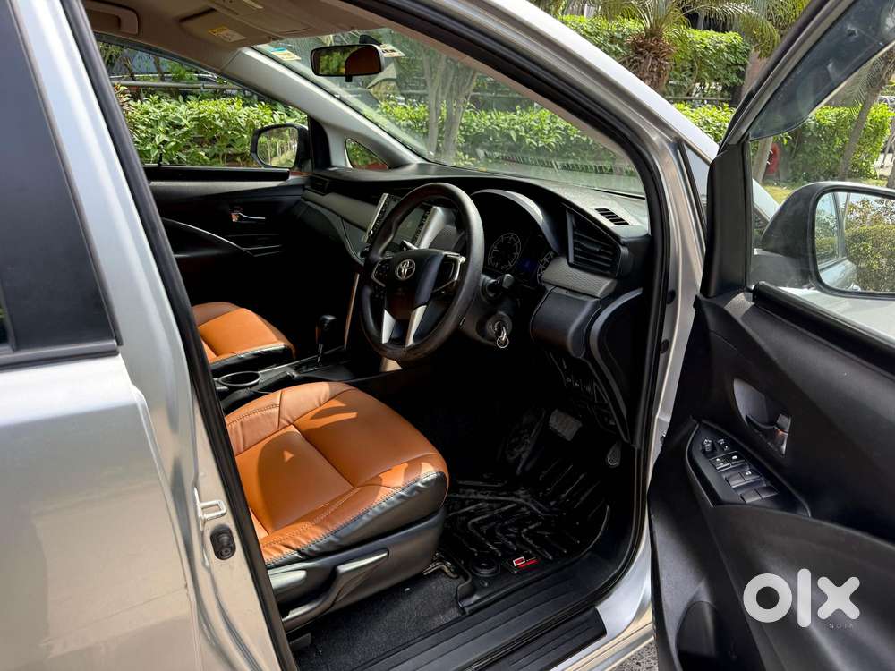 Toyota Innova Crysta [2020-ongoing] 2.4 Gx At 7 Str, 2022, Diesel