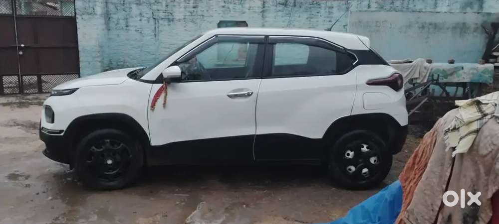 Tata Punch 2025 Cng & Hybrids 12500 Km, Less Driven,single Hand