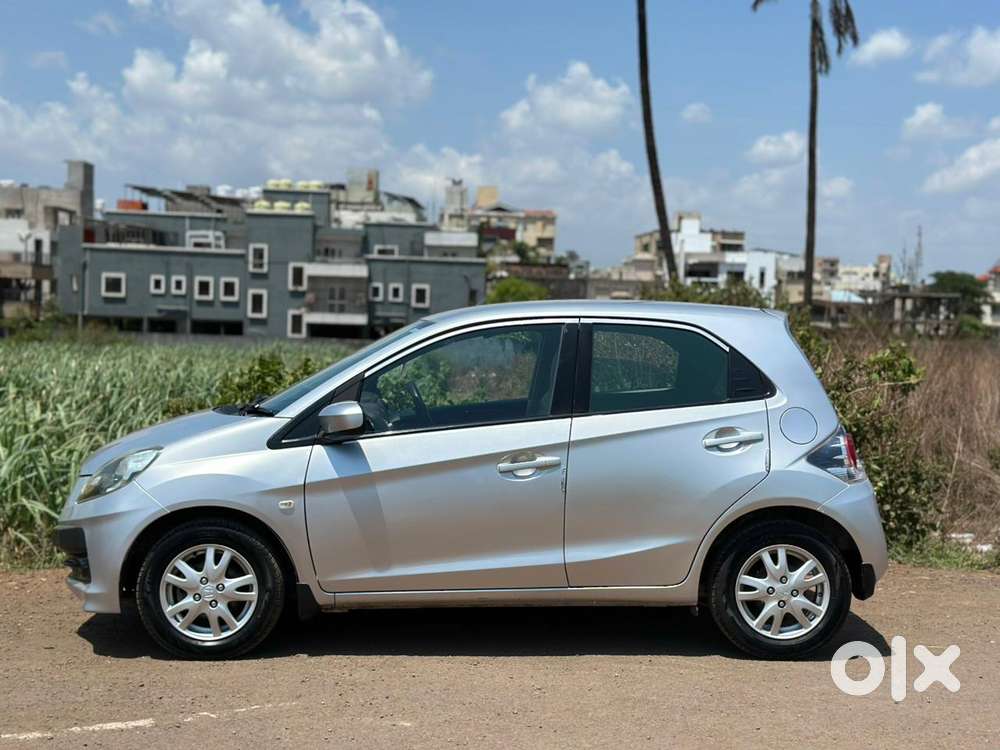 Honda Brio 2011-2013 V Mt, 2012, Petrol
