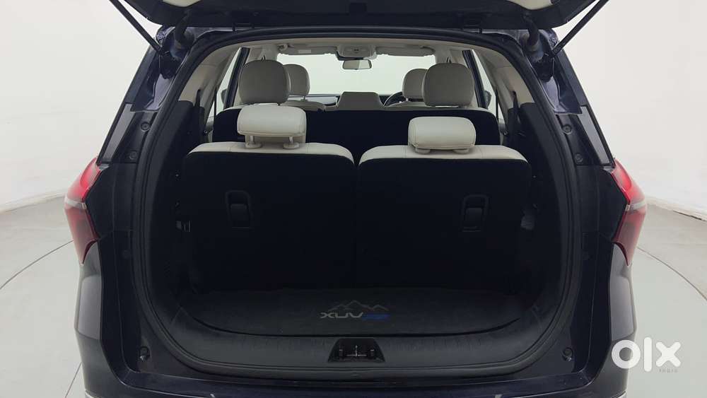 Mahindra Xuv700 2.2 Ax 7 Diesel At Luxury Pack Str, 2021, Diesel