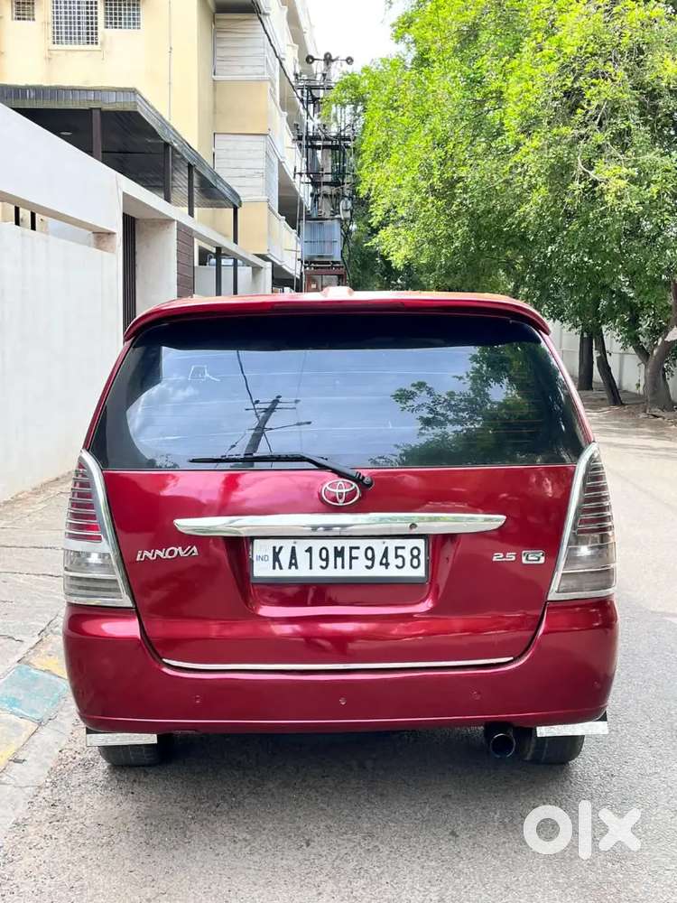Toyota Innova 2007 Diesel 225000 Km Driven