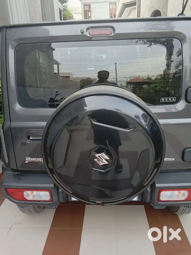 Mint Condition Vehicle Alpha Pro Grip Automatic.