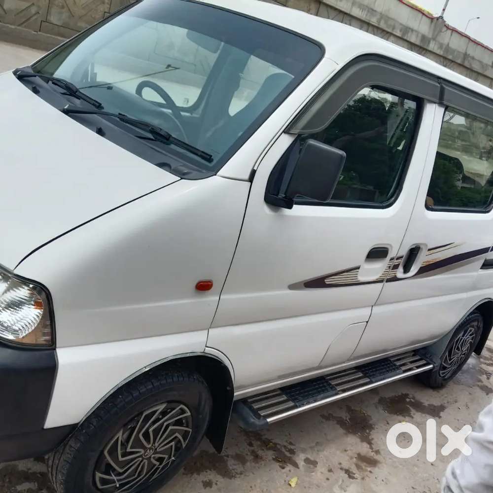 Model 2018
Owner 2
Km 140000
Insurance Thard Party 
Puc 1 Year
Tyre Ne