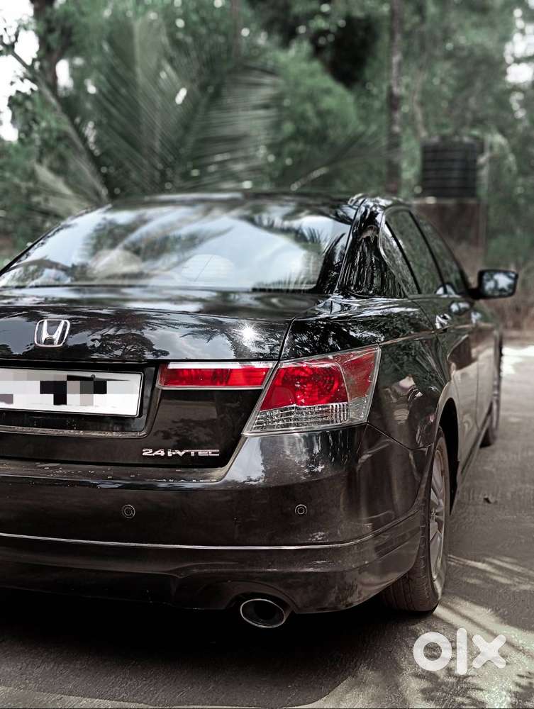Honda Accord 2.4 At 2010 Black