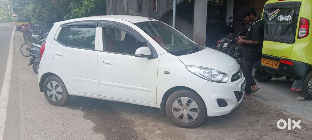 Hyundai I10 Sportz At, 2013