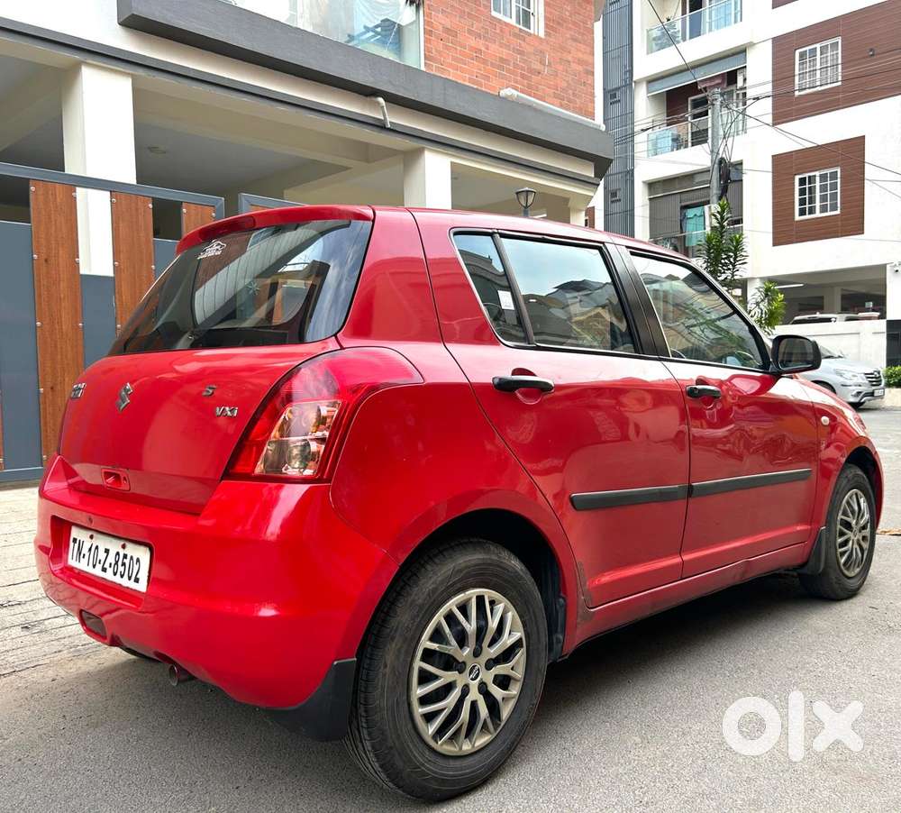 Maruti Suzuki Swift Vxi + Manual, 2010, Petrol