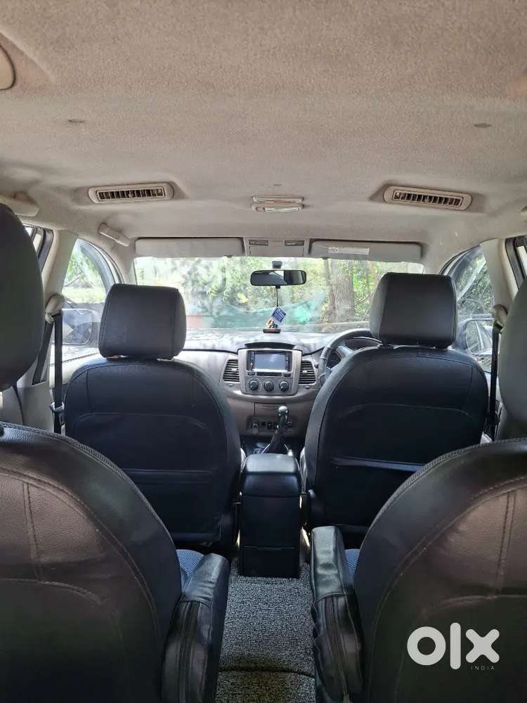 Toyota Innova 2016 Diesel Well Maintained