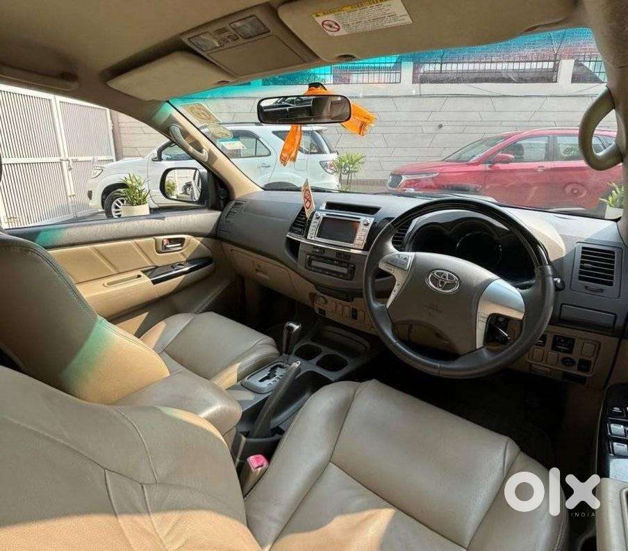 Toyota Fortuner 3.0 4x2 Automatic, 2012, Diesel