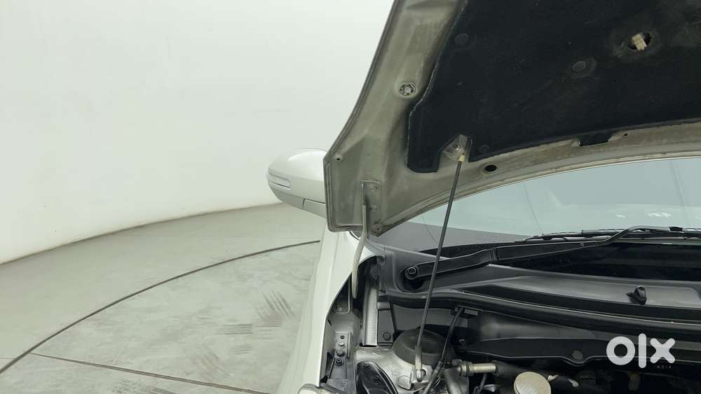 Maruti Suzuki Swift Vvt Vxi, 2016, Petrol