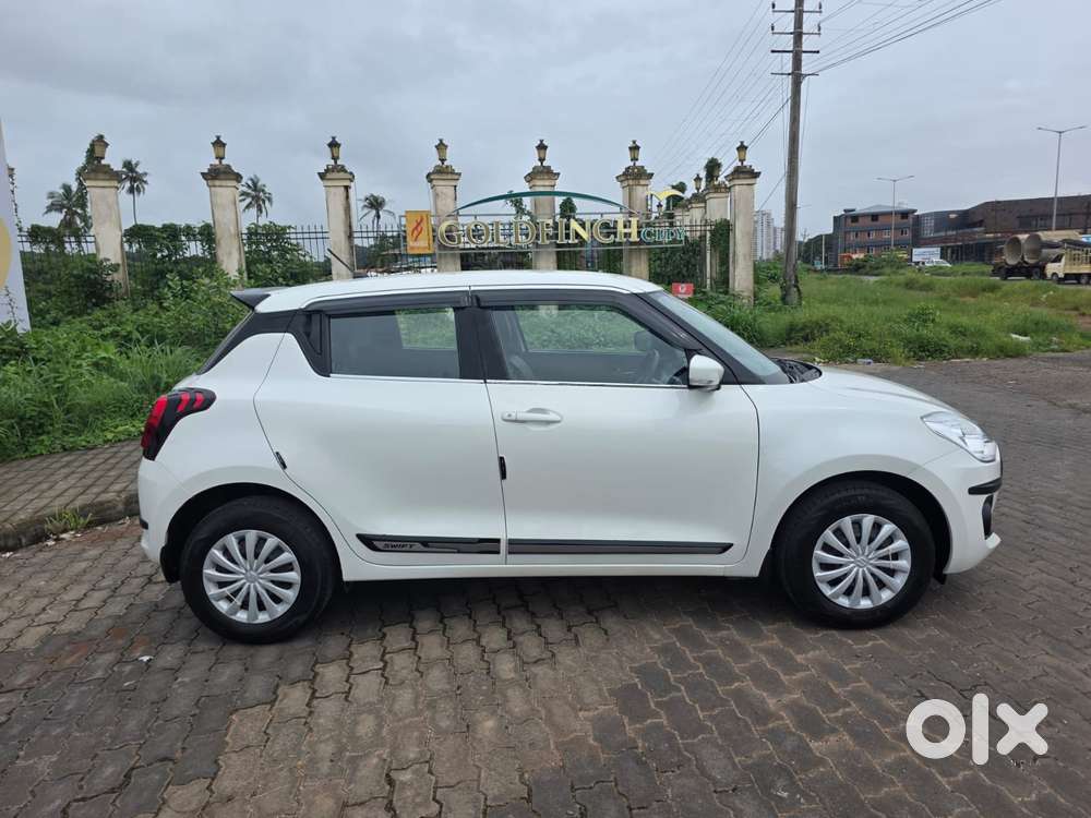 Maruti Suzuki Swift Vxi Optional, 2021, Petrol