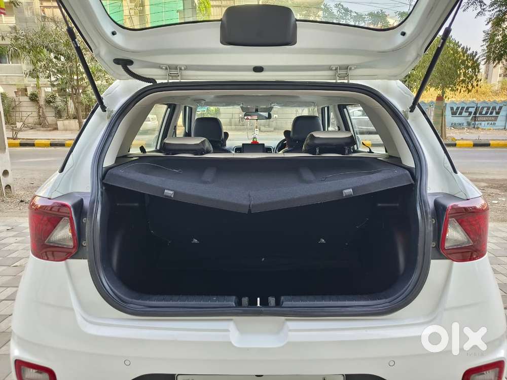 Hyundai Venue Sx Opt Turbo, 2021