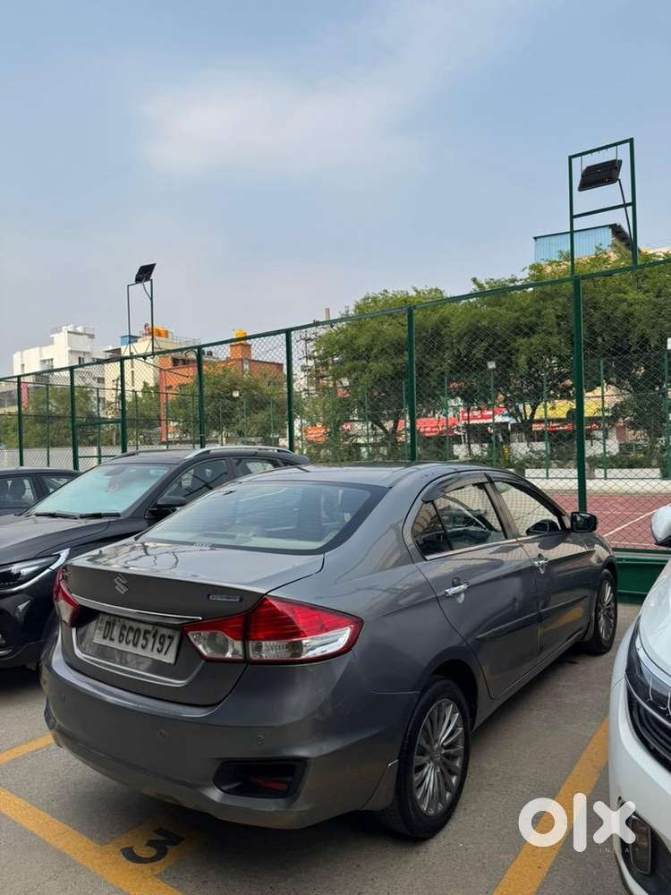Maruti Suzuki Ciaz Alpha Diesel Smart Hybrid, 80000 Driven