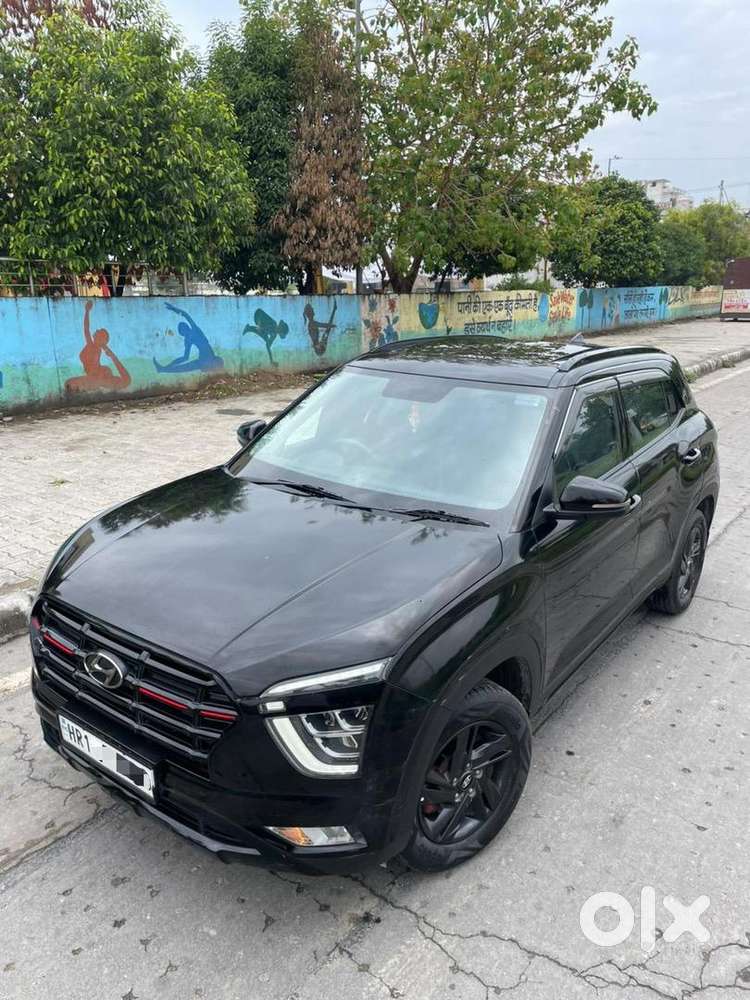 Hyundai Creta Petrol Sunroof 8/2023 S+ Knight Edition