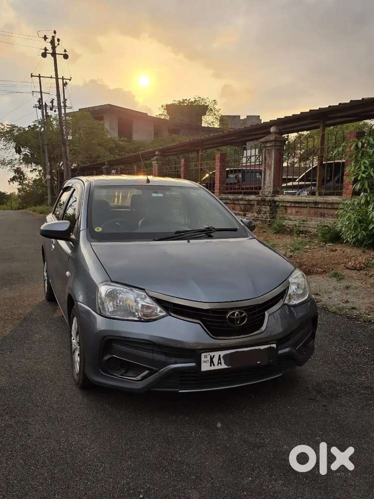 Car Toyota Etios Liva Diesel