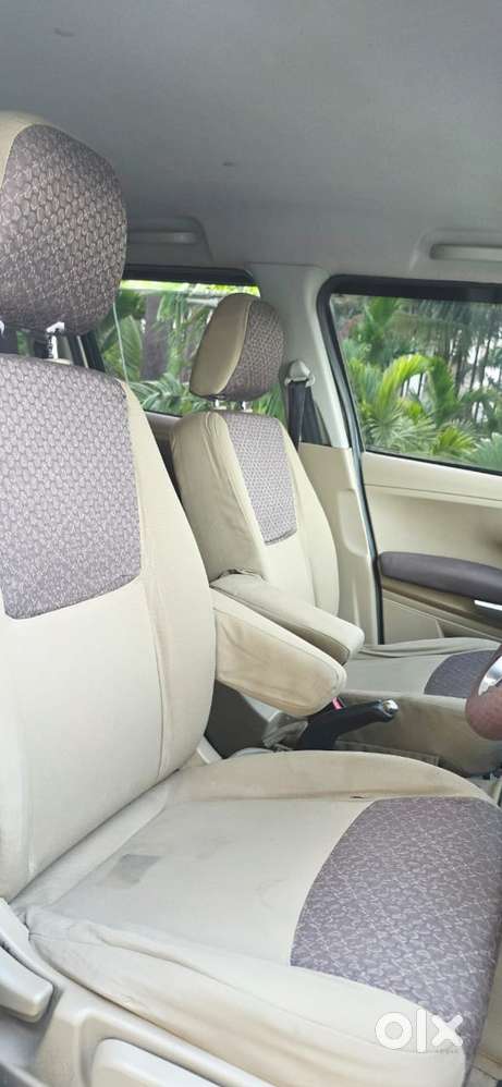 Mahindra Tuv 300 T8, 2016, Diesel