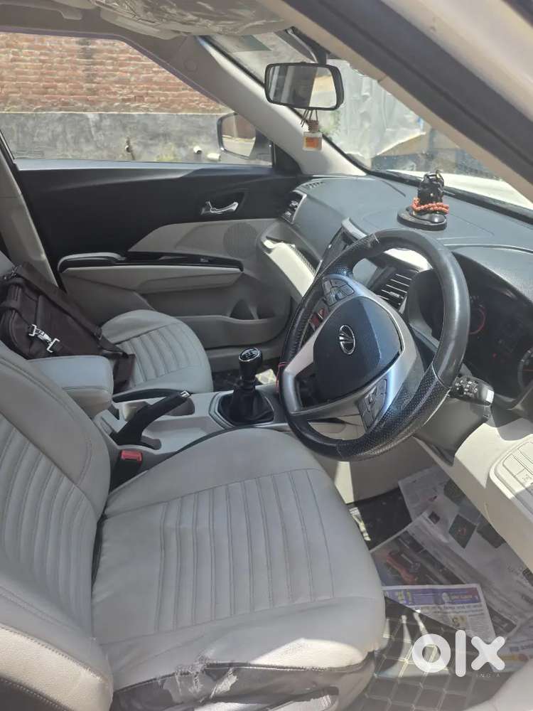 Xuv 300 W8 2022 2nd Owner For Sale