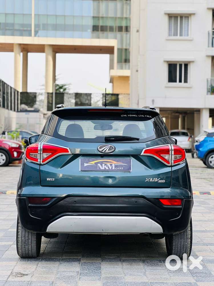 Mahindra Xuv300 W8, 2019, Petrol
