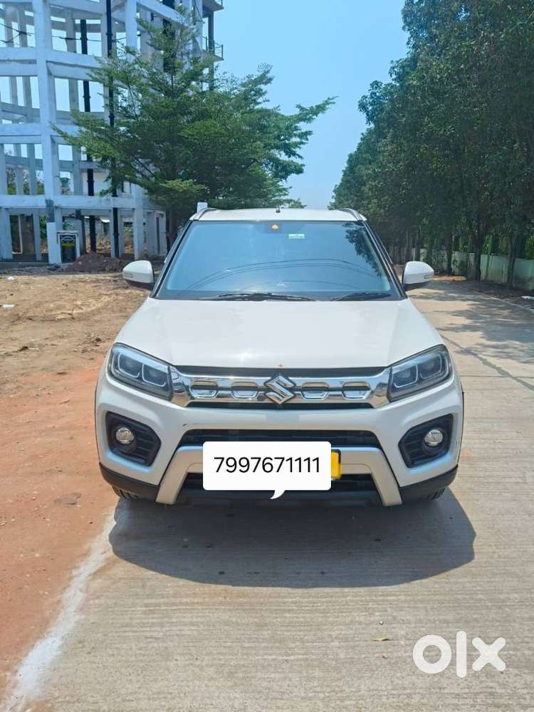 Maruti Suzuki Brezza 1.5 Zxi Plus Smart Hybrid, 2022, Petrol