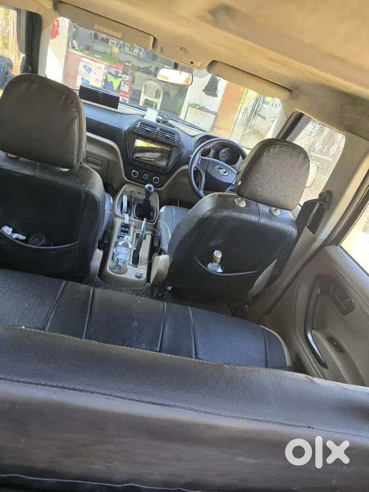 Mahindra Tuv 300 2017 Diesel 145000 Km Driven