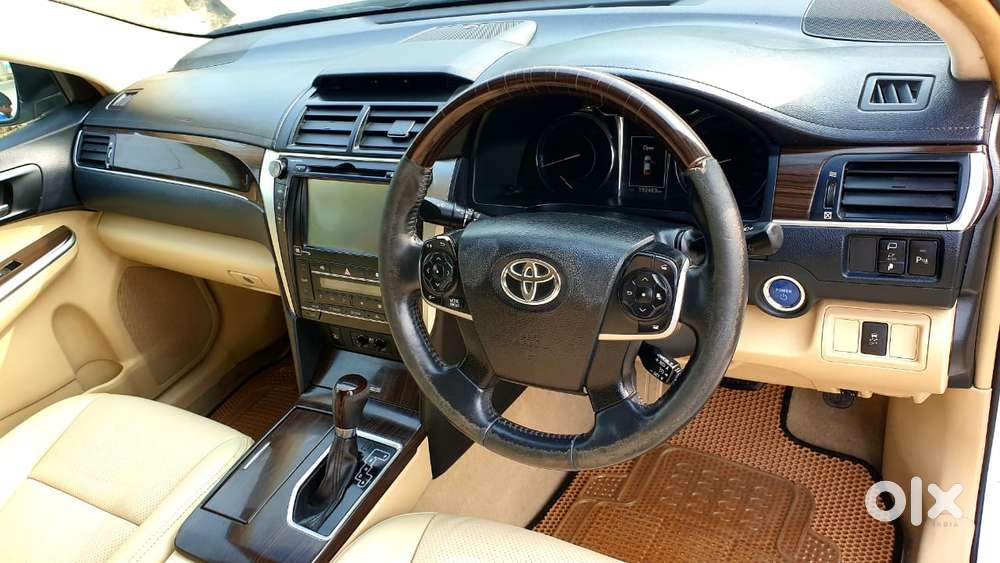 Toyota Camry Hybrid, 2017, Petrol