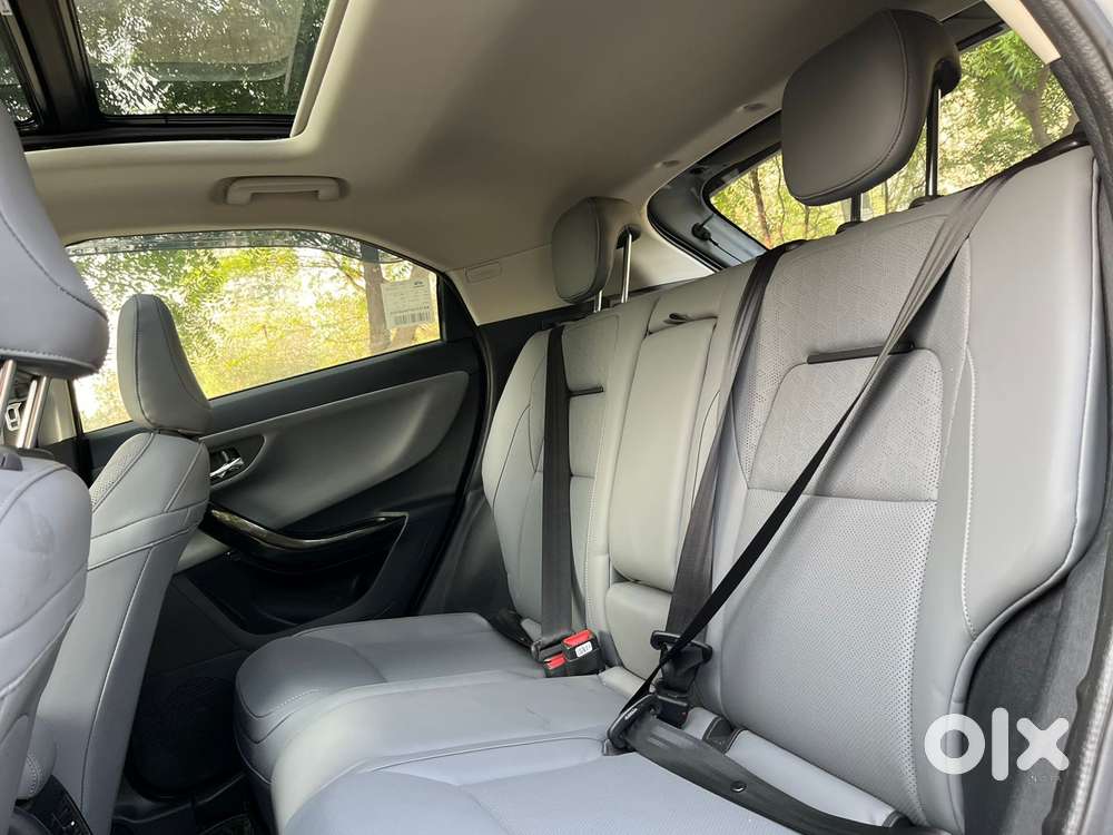 Tata Nexon Fearless Plus 1.2 Revotron Petrol 6 Mt, 2025, Petrol