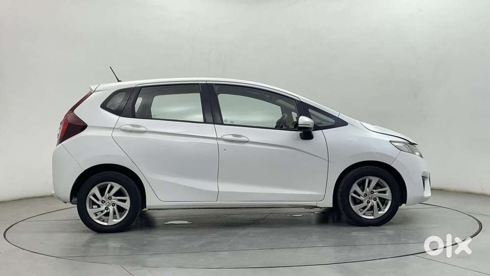 Honda Jazz V Cvt, 2017, Petrol
