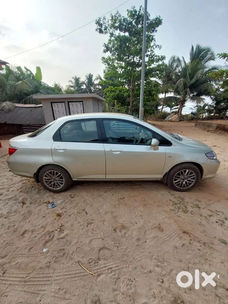 Honda City Zx 2007 Petrol 180000 Km Driven