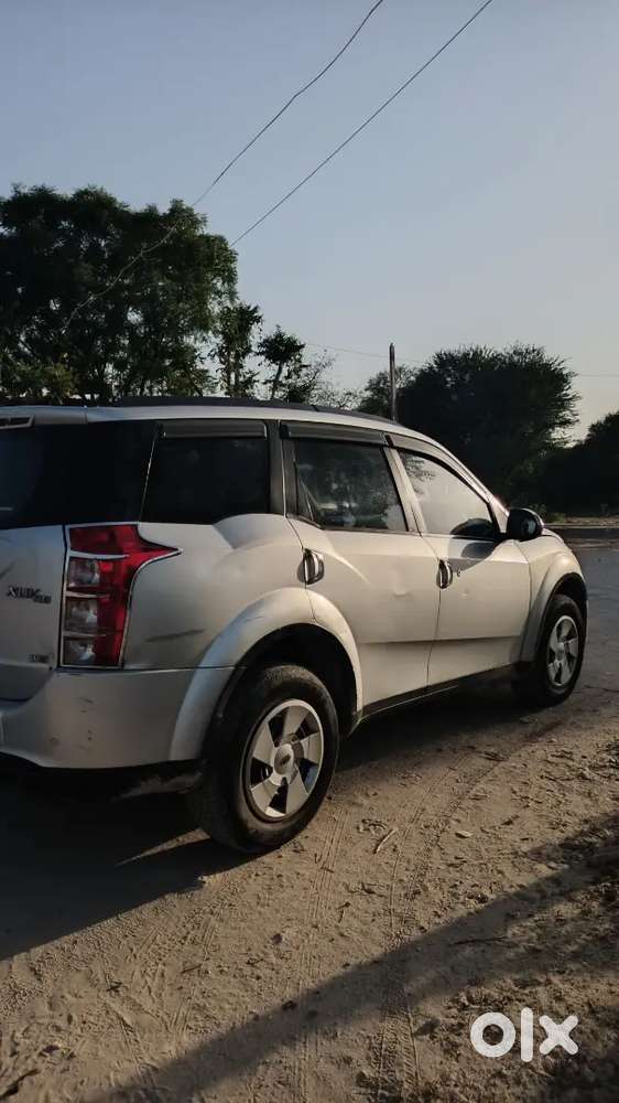 Mahindra Xuv500 2014 Diesel 140000 Km Driven