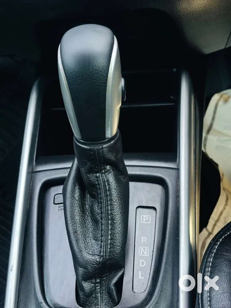 Maruti Suzuki Baleno 1.2 Zeta At, 2017, Petrol