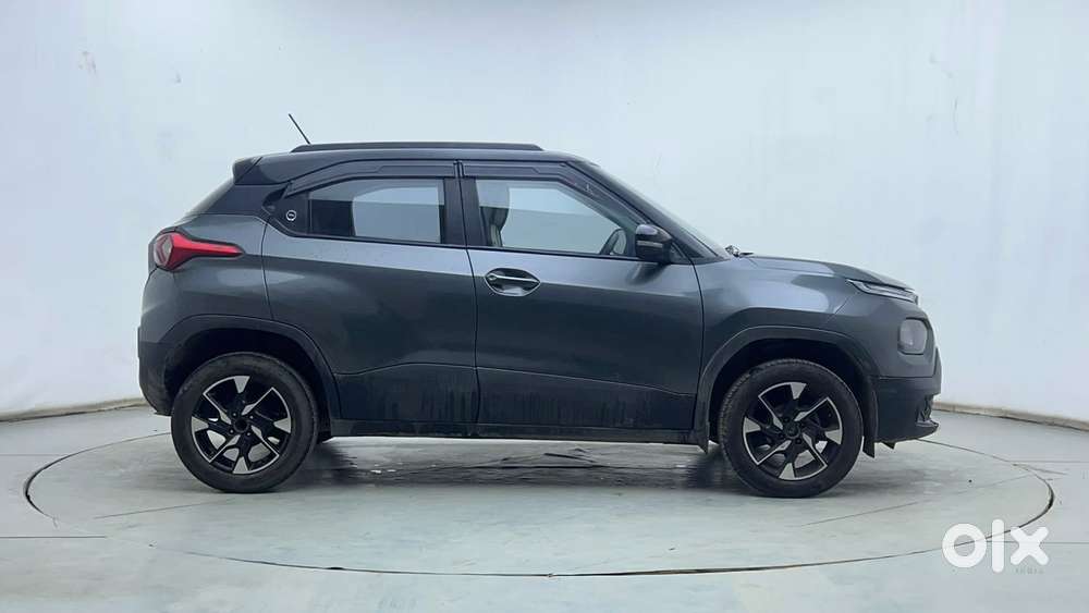 Tata Punch 1.2 Revotron Creative Amt Dual Tone, 2023, Petrol
