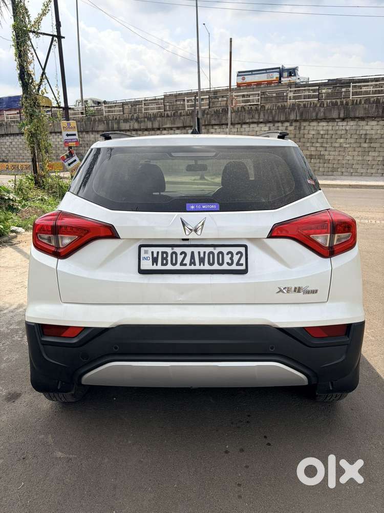 Mahindra Xuv300 W6, 2024, Petrol