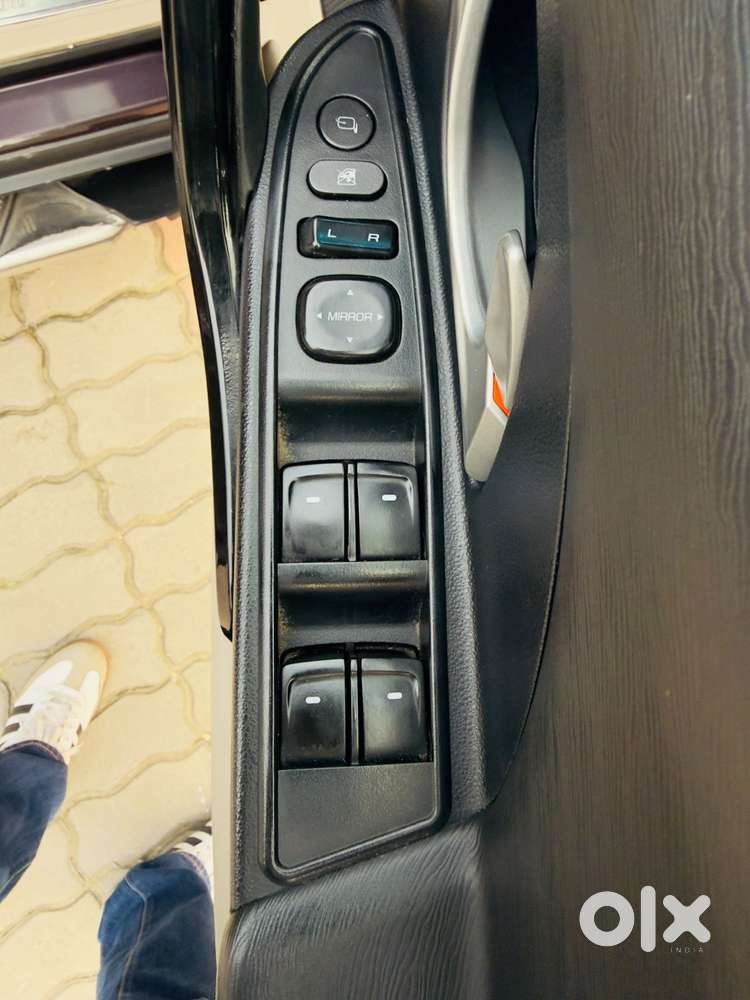 Mahindra Xuv500 2.2 W10, 2017, Diesel