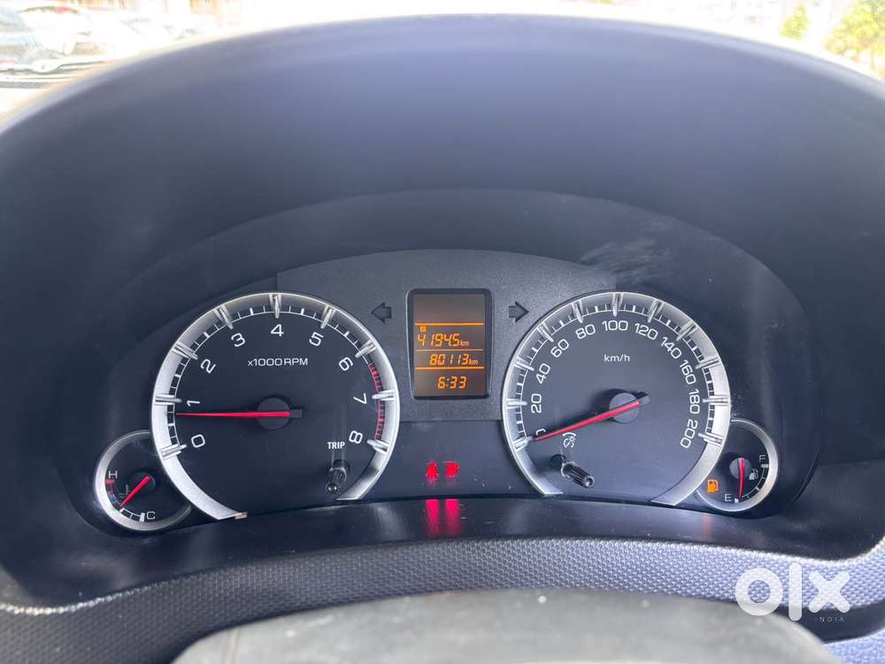 Maruti Suzuki Swift Vxi Abs Bsiv, 2017, Petrol