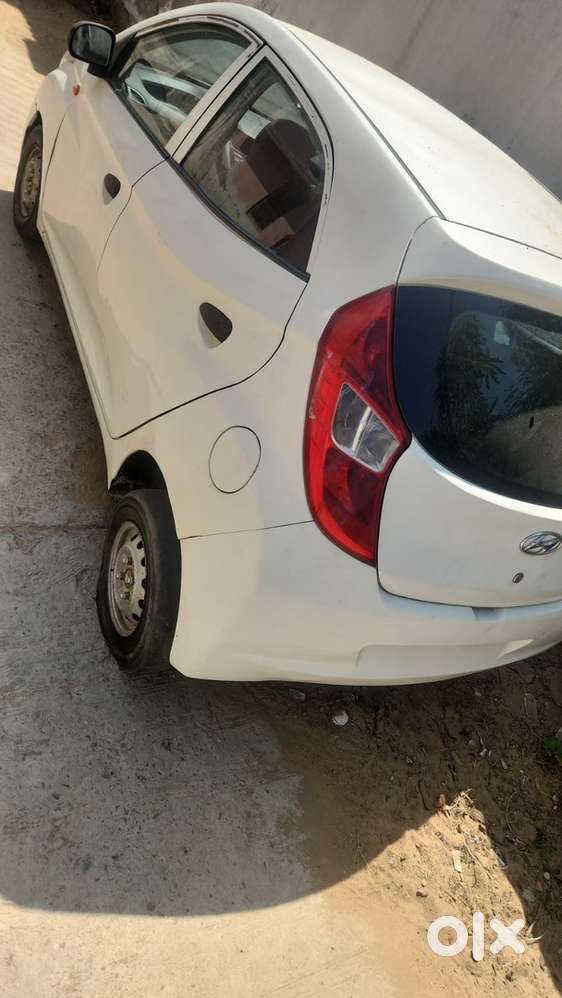 Hyundai Eon Petrol 2016 Variant