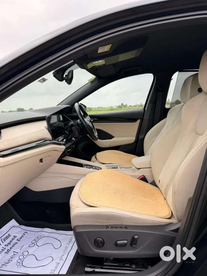 Skoda Octavia 2.0 L K Tsi At, 2022, Petrol