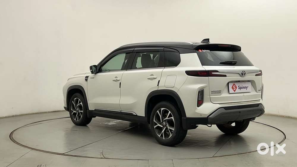 Toyota Urban Cruiser Hyryder V Hybrid Aero Edition, 2023