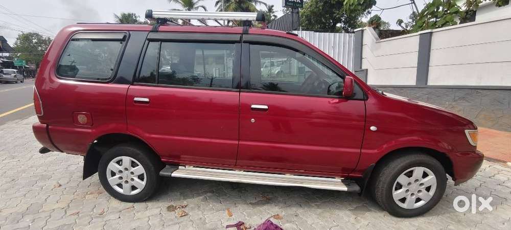 Chevrolet Tavera Neo, 2013, Diesel