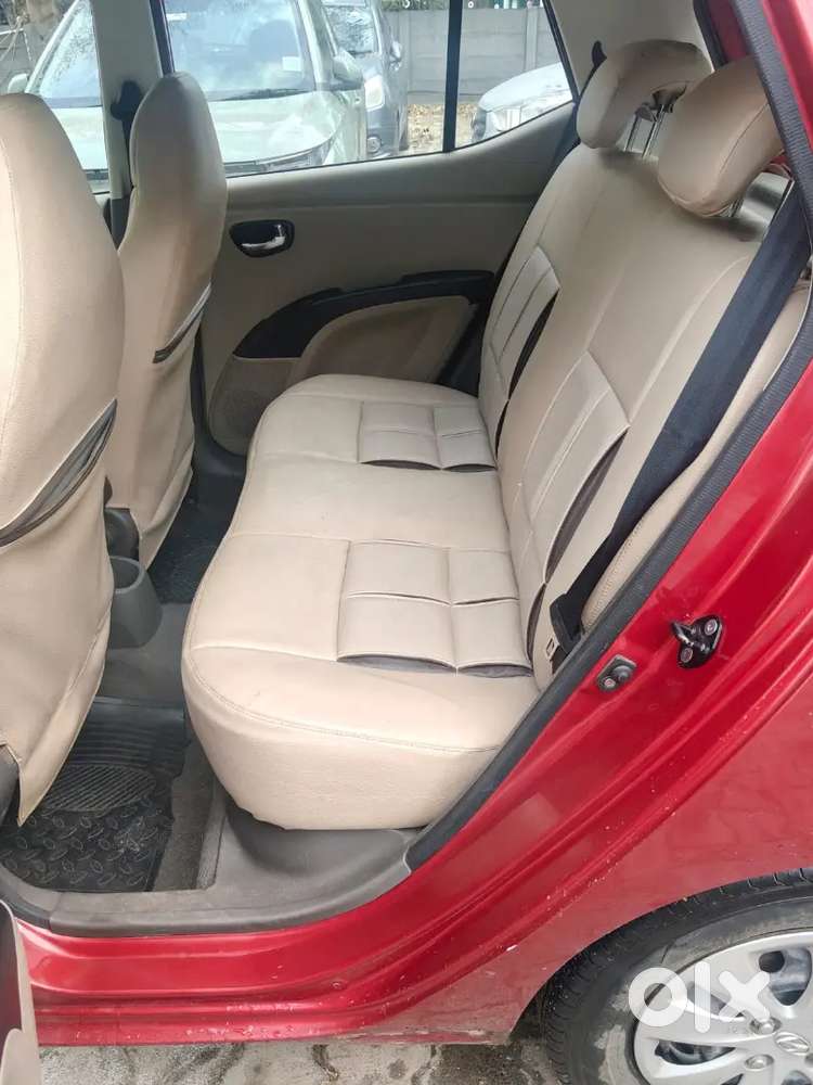 Hyundai I10 Sportz Petrol 2011