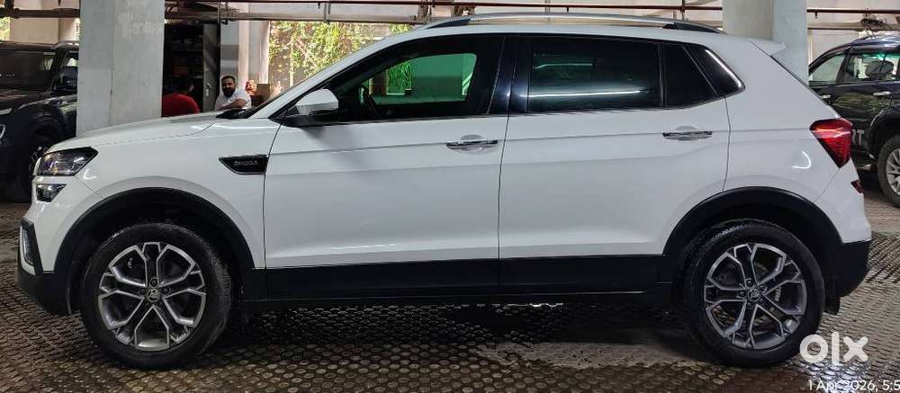 Skoda Kushaq 1.0 Tsi Style, 2022, Petrol
