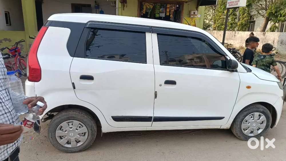 Maruti Suzuki Wagon R Company Fitting Cng