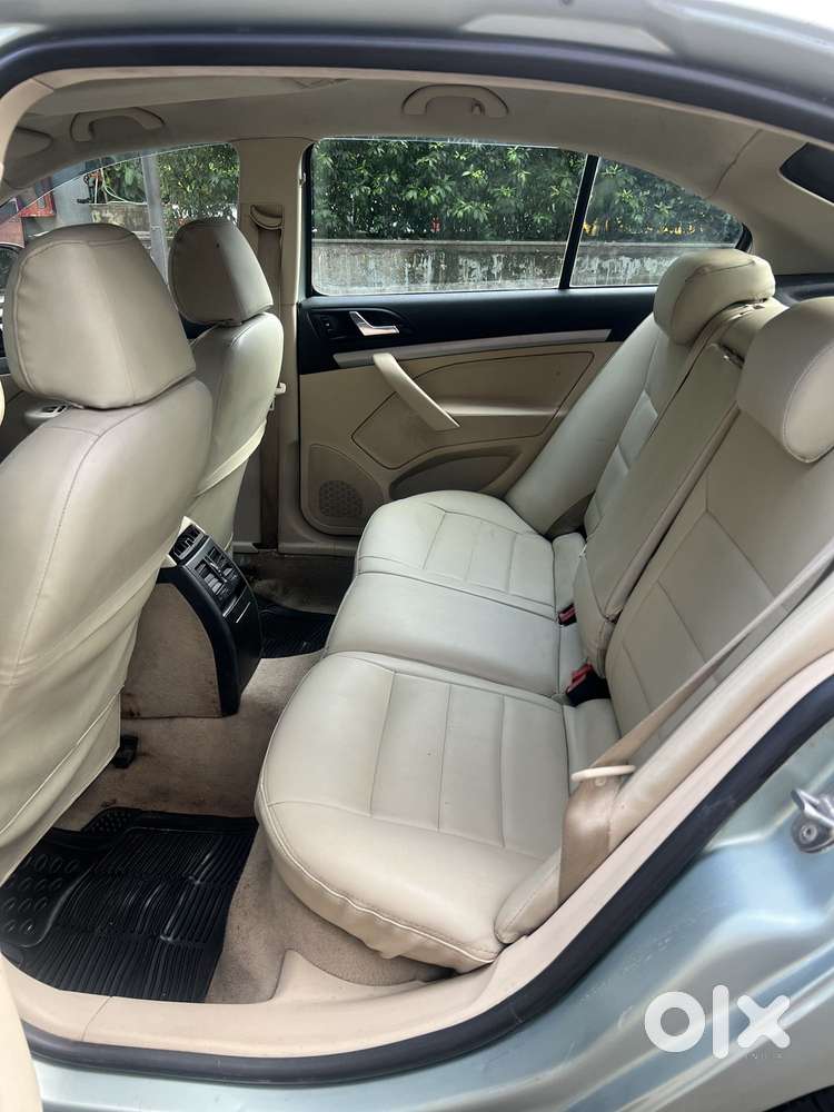 Skoda Laura 1.9 Tdi Mt Ambiente, 2010, Diesel