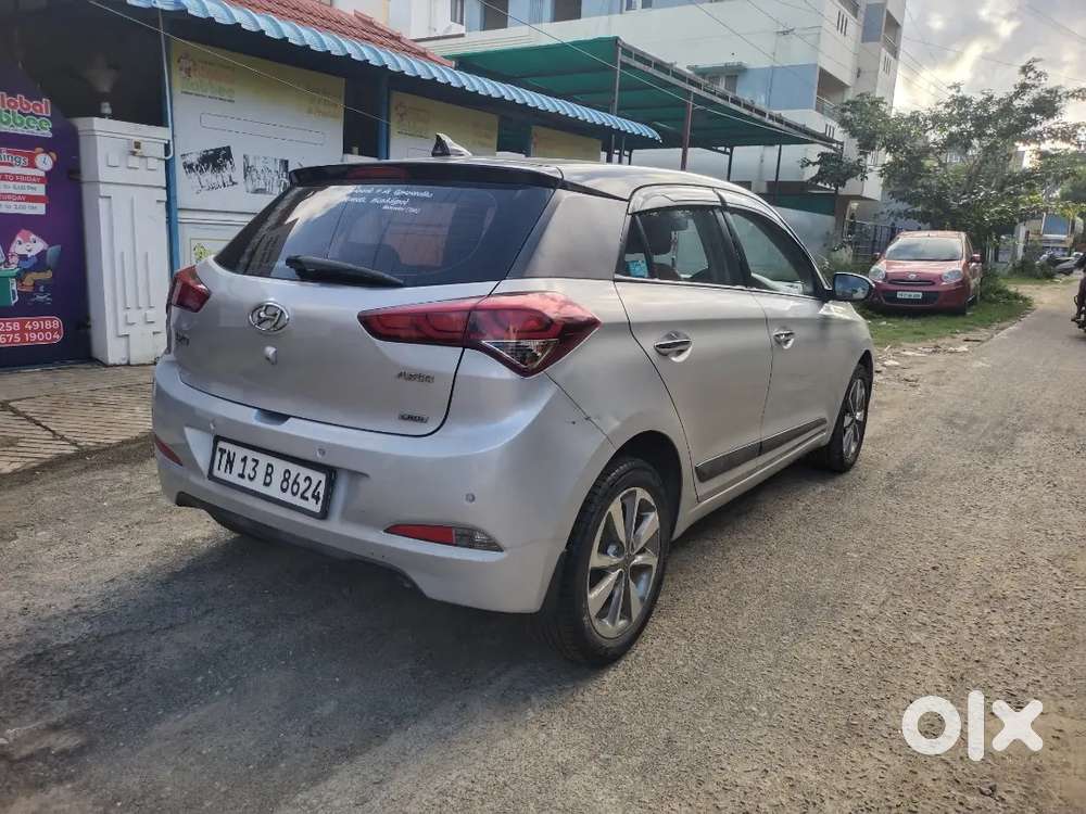 Hyundai I20 2015 Diesel 90000 Km Driven