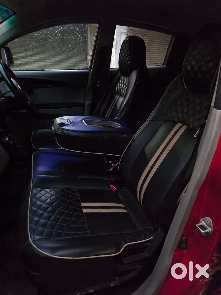 Mahindra Kuv100 Nxt 1.2 K4 Plus Petrol 6 Str, 2016, Cng & Hybrids