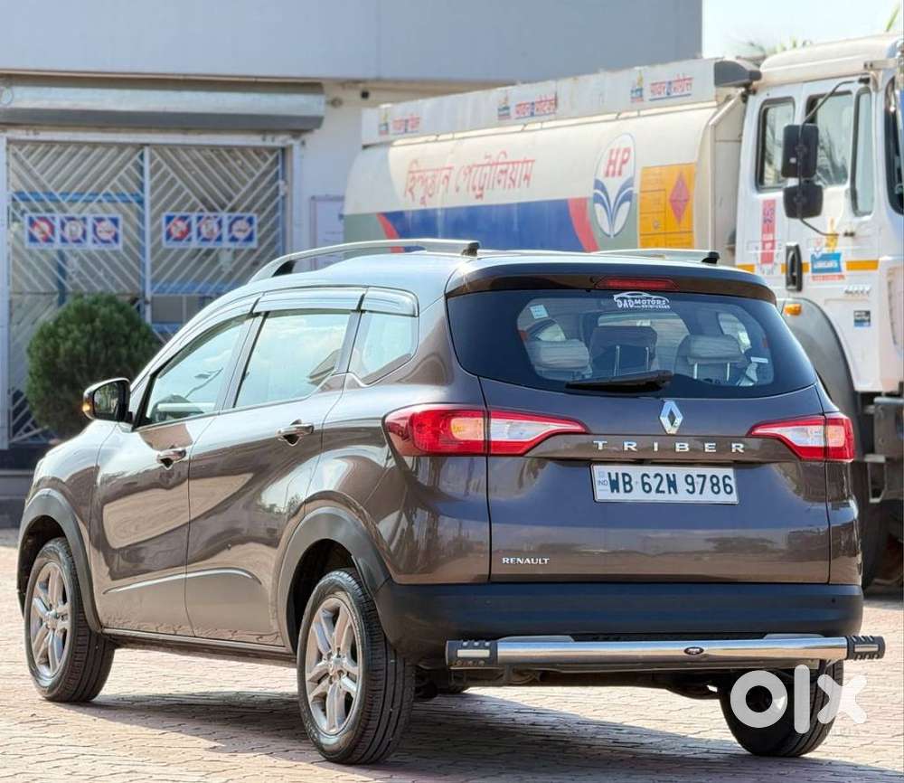 Renault Triber Rxz, 2022, Petrol