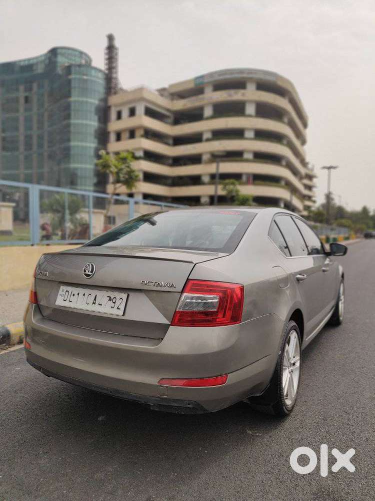 Skoda Octavia 1.8 Elegance Tsi At, 2014, Petrol